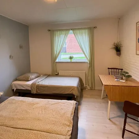 Apartment 5 Minute Walk To Lego House - Best Location - Garden On Site-n4 Billund